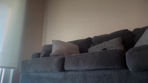 babyface1234567 online show from February 2, 2025, 4:43 pm