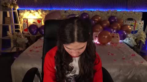 Snapshot of babyflowerr chatting on February 13, 2026, 8:05 pm Sasha online show from February 13, 2026, 8:05 pm