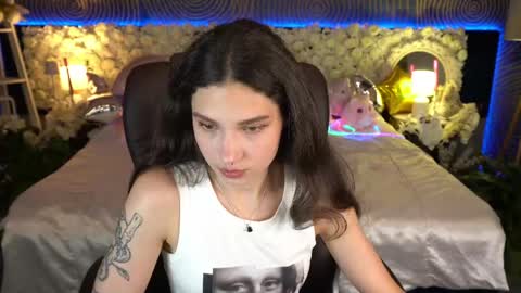 Sasha online show from June 8, 2026, 6:52 pm