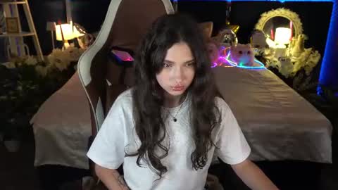 Sasha online show from June 12, 2026, 7:02 pm