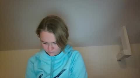 babykay03 online show from November 30, 2025, 6:39 am