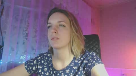 Sonya online show from March 5, 2025, 2:03 am