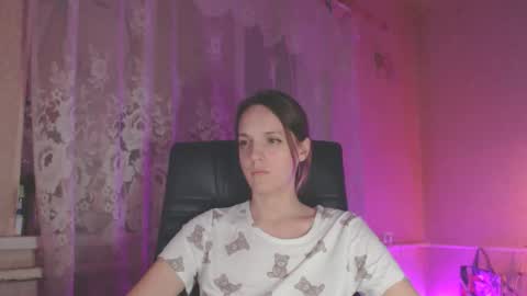 Sonya online show from April 2, 2026, 7:11 pm