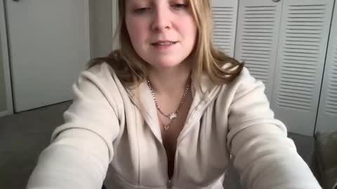 Babyak online show from March 1, 2025, 9:04 pm