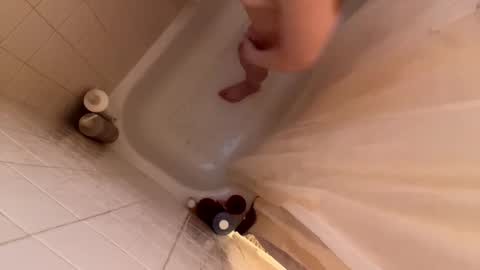 Babyak online show from January 8, 2026, 1:46 pm