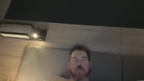 backofyourholes online show from January 7, 2026, 7:44 am