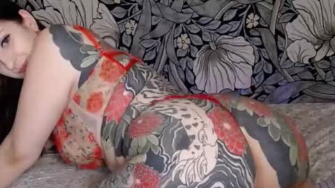 Ava online show from September 25, 2025, 8:56 pm