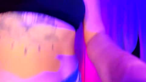 Thaliana online show from January 30, 2025, 5:41 am