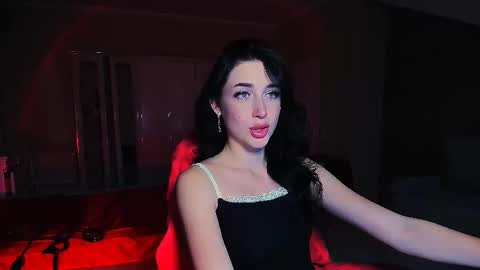 Miss Desire...do you remember online show from December 16, 2025, 12:32 pm