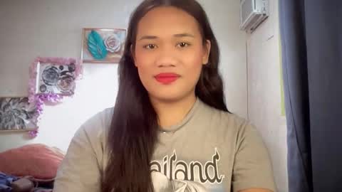 AMARA - FOLLOW ME AND THUMBS UP online show from February 15, 2026, 11:34 pm