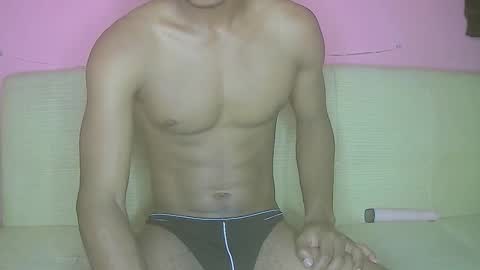 badaddo910342 online show from February 18, 2026, 4:08 am