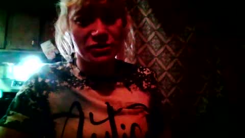 Badbitch520 online show from February 4, 2026, 12:00 pm