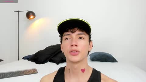 Snapshot of badboy_one chatting on January 2, 2025, 7:40 pm jhojan online show from January 2, 2025, 7:40 pm