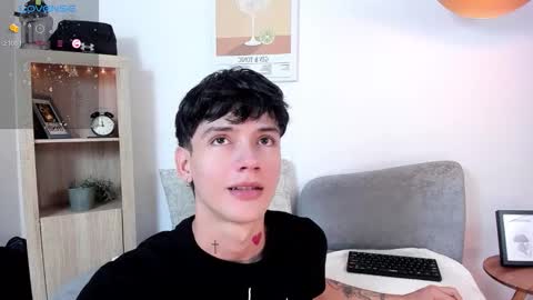 Snapshot of badboy_one chatting on October 25, 2025, 10:04 pm jhojan online show from October 25, 2025, 10:04 pm