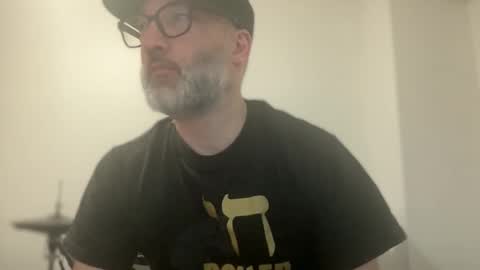 Snapshot of badboymusician chatting on November 29, 2025, 1:41 am RockHardDrummer online show from November 29, 2025, 1:41 am