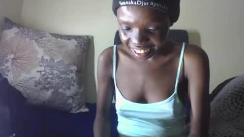 baddie_floxxy online show from March 5, 2026, 7:37 am