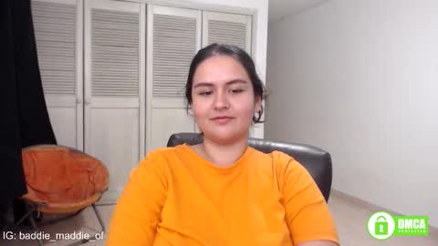 want custom text me through my snap 3  online show from September 29, 2025, 7:13 am