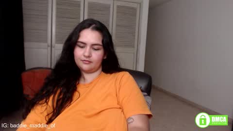 Snapshot of baddie_maddie_ chatting on November 14, 2025, 7:07 am want custom text me through my snap 3 online show from November 14, 2025, 7:07 am