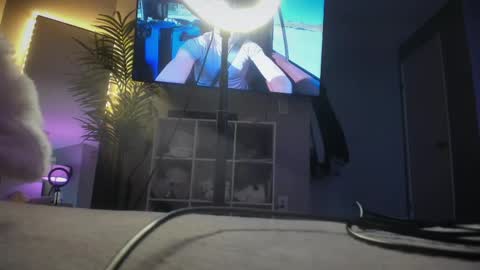 Jade online show from April 25, 2026, 3:09 am