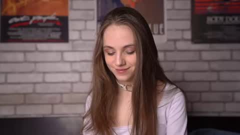 Snapshot of baenova chatting on July 12, 2026, 7:49 pm Molly links in bio online show from July 12, 2026, 7:49 pm