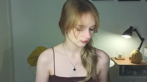 Kate online show from April 4, 2026, 4:04 pm