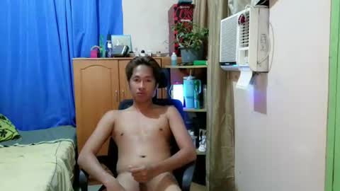 Snapshot of baggage00 chatting on June 15, 2026, 11:34 am baggage00 online show from June 15, 2026, 11:34 am