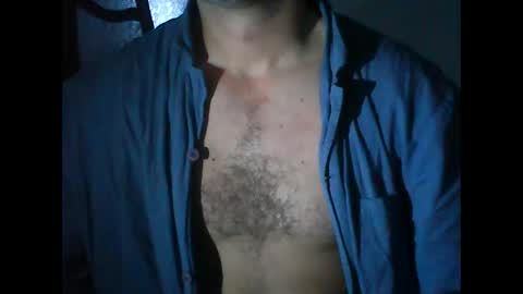 Snapshot of baiat_frumusel chatting on December 8, 2024, 7:37 am baiat_frumusel online show from December 8, 2024, 7:37 am