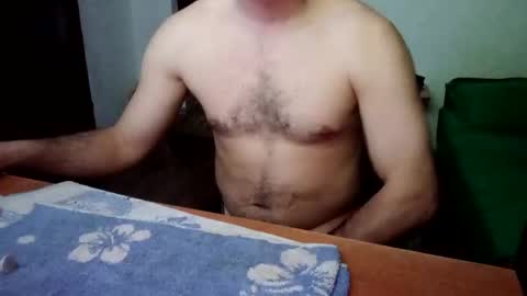 Snapshot of baiat_frumusel chatting on March 9, 2025, 10:52 pm baiat_frumusel online show from March 9, 2025, 10:52 pm