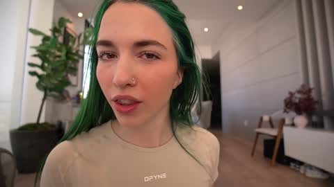 Bailey online show from January 12, 2025, 1:37 pm