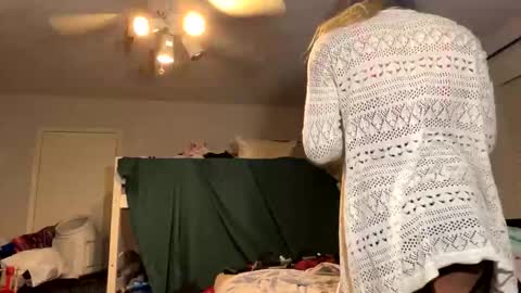 Bakingjeans online show from October 1, 2025, 6:52 am