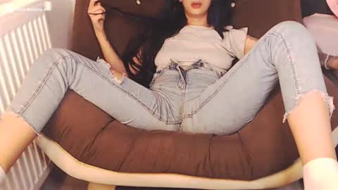 Amy online show from September 14, 2025, 9:25 pm