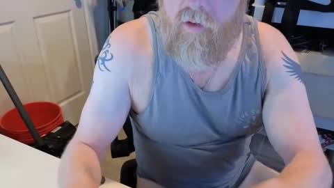 baltomoron69 online show from October 4, 2025, 2:26 pm