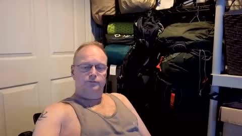 baltomoron69 online show from May 17, 2026, 8:27 pm