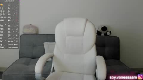 Vanessa online show from February 28, 2025, 8:28 pm