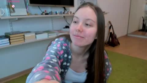 Snapshot of bam_bi chatting on February 16, 2026, 6:26 pm Kira online show from February 16, 2026, 6:26 pm