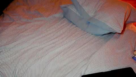 fae online show from February 17, 2025, 3:42 pm