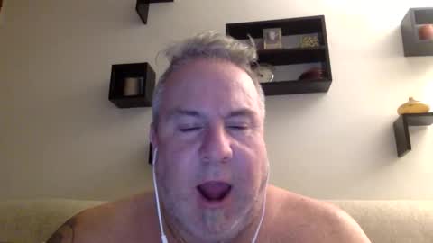 banana5289 online show from February 3, 2026, 2:53 am