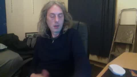 bangintoleather online show from October 31, 2025, 3:07 am