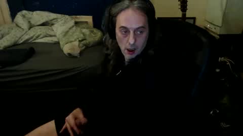 bangintoleather online show from February 7, 2026, 4:05 am