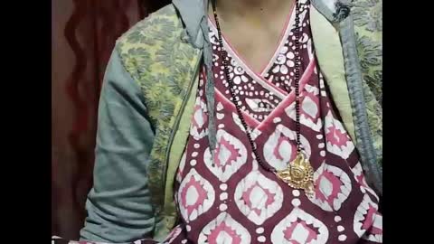 Snapshot of bannynew chatting on February 8, 2026, 12:52 pm Bannynew online show from February 8, 2026, 12:52 pm