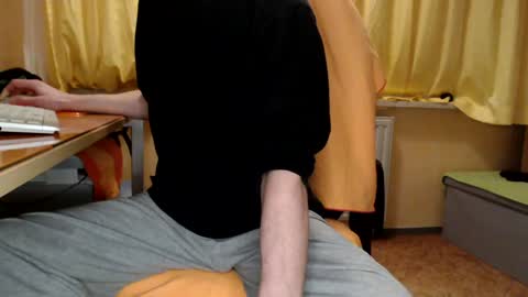       online show from January 4, 2025, 11:06 pm