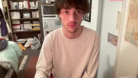 baptisteriviere online show from February 13, 2025, 8:13 pm