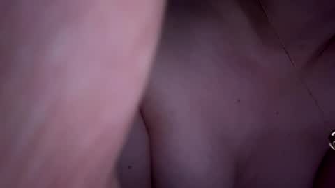 charliejones online show from November 17, 2025, 4:18 am