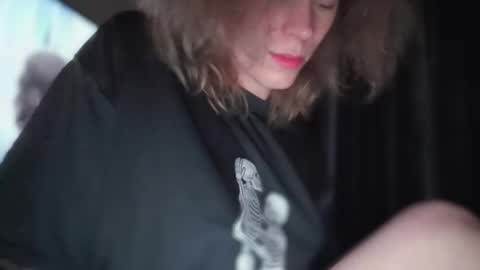 charliejones online show from December 2, 2025, 11:00 pm