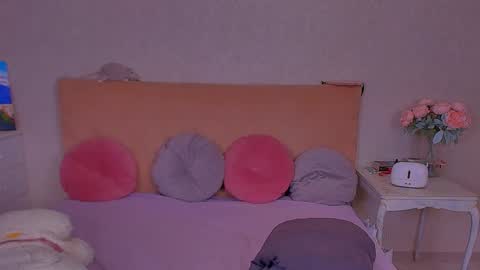 Barbie Kim online show from December 8, 2024, 12:29 am