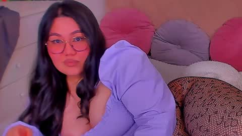 Barbie Kim online show from December 21, 2024, 10:51 pm