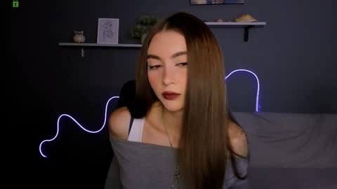 barbara_crazy online show from September 18, 2025, 1:02 pm