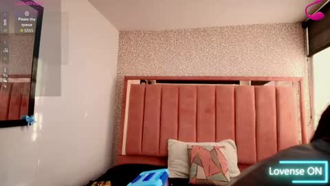 B A R B A R A online show from April 4, 2026, 12:02 pm