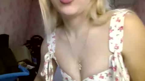 barbie___girl online show from November 10, 2025, 6:12 am