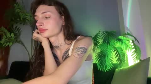 Snapshot of barbie_bi chatting on January 10, 2025, 2:23 pm My name is Molly. Please say hello I like talking to you. If you have any wishes or obscene desires please use the tip menu online show from January 10, 2025, 2:23 pm